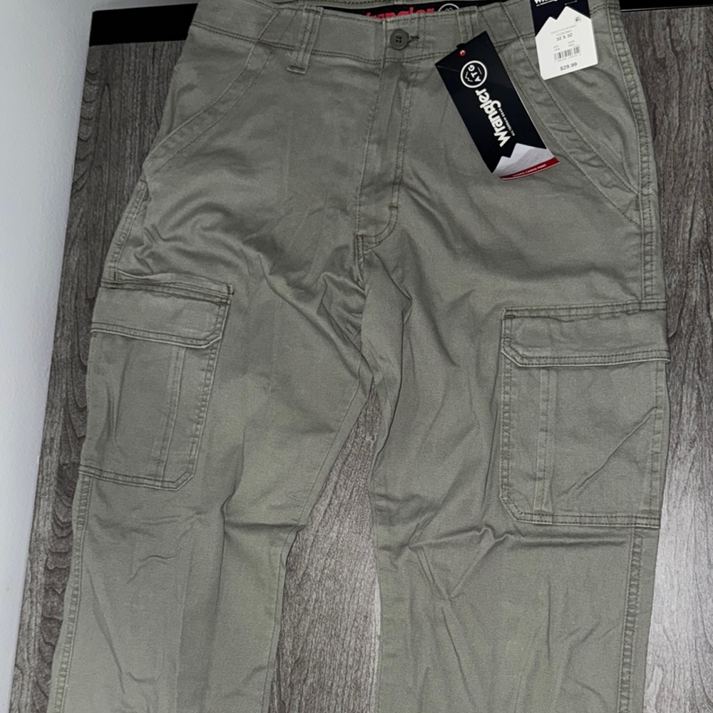 Wrangler Men's Cargo Pants - Olive
